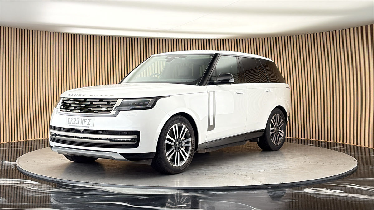 More views of Land Rover Range Rover