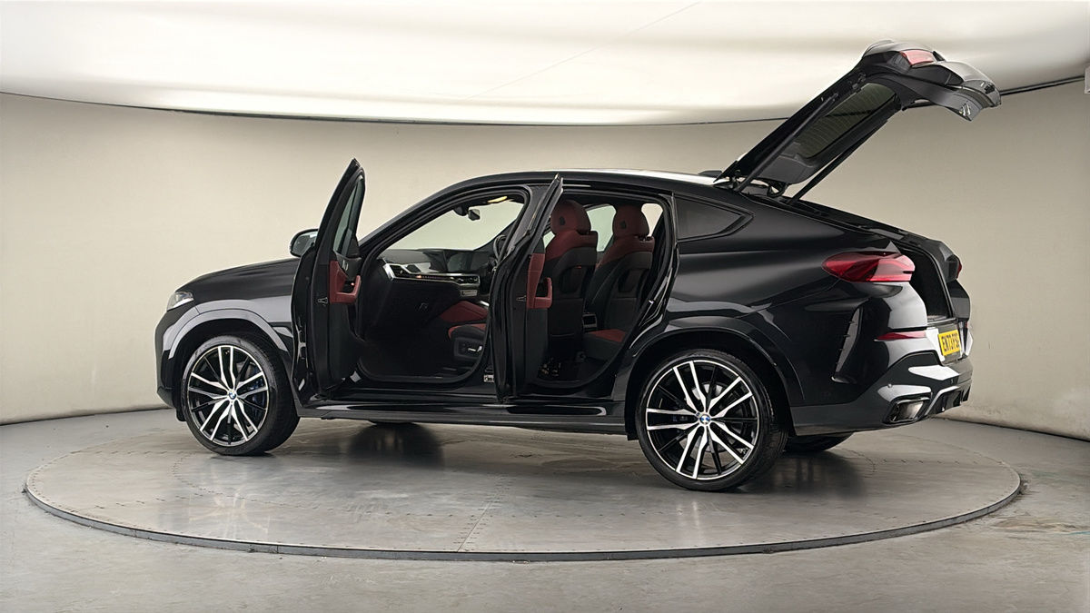 More views of BMW X6