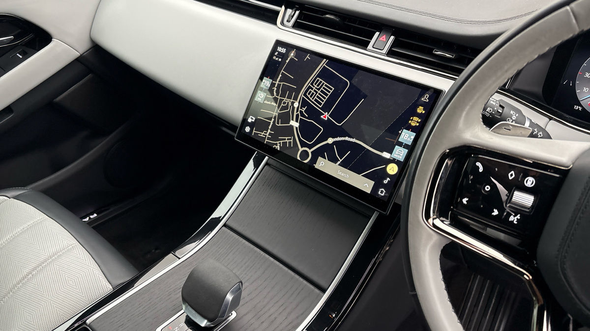 Land Rover Range Rover Evoque Image 18