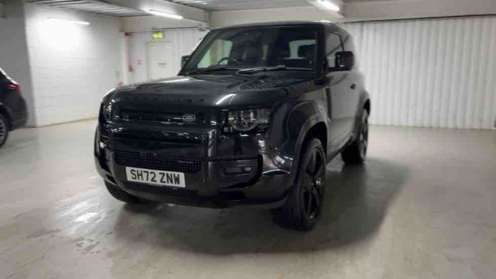 More views of Land Rover Defender 90