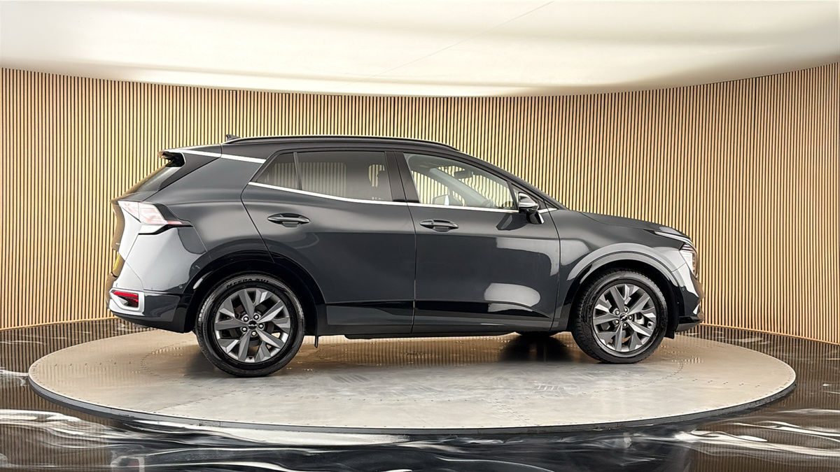 More views of Kia Sportage