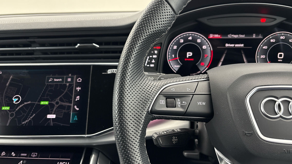 Audi Q8 Image 13