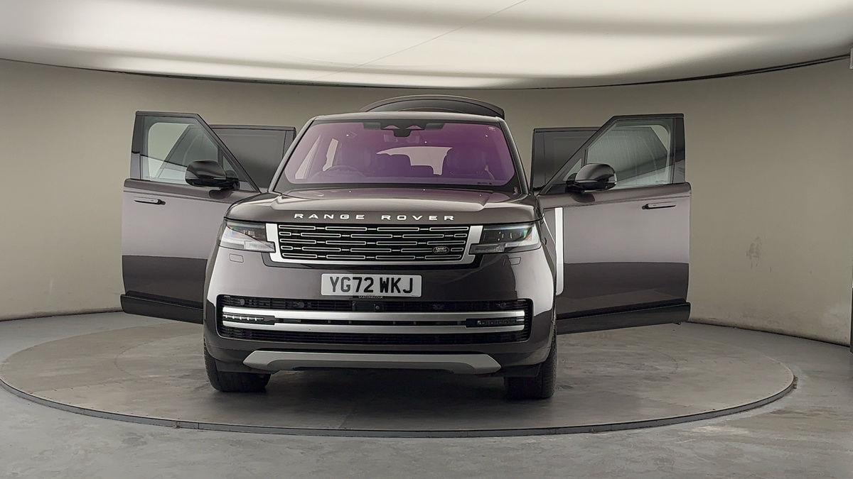 More views of Land Rover Range Rover