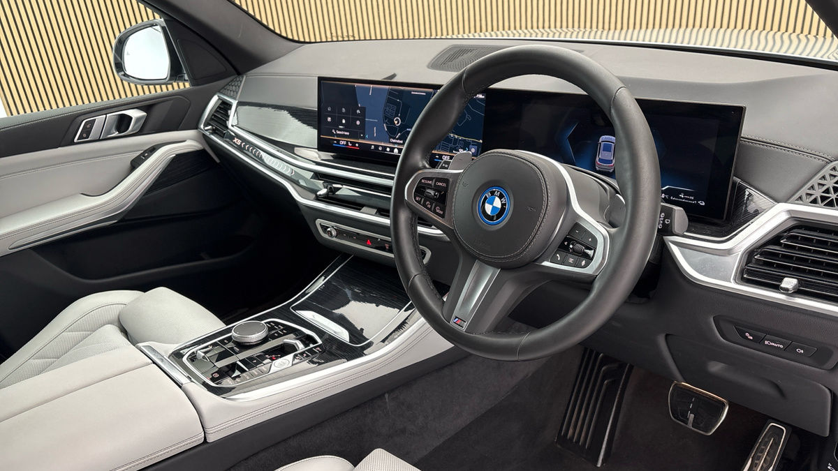 BMW X5 Image 5