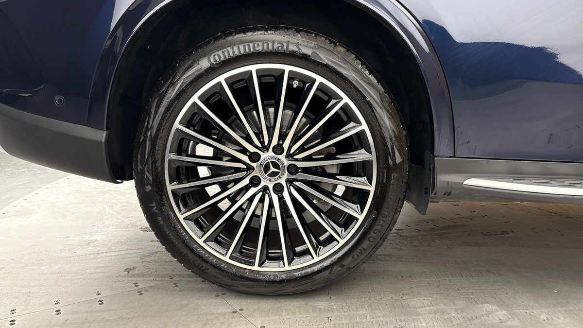 Mercedes-Benz GLC Image 10