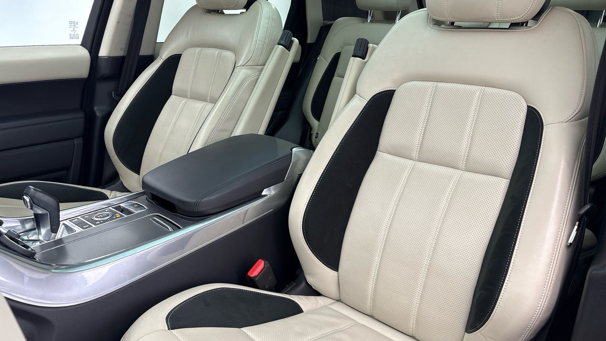 Land Rover Range Rover Sport Image 7