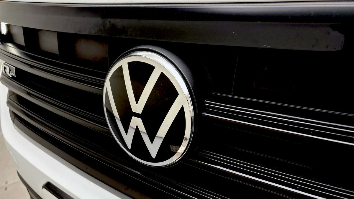 Volkswagen Touareg Image 24