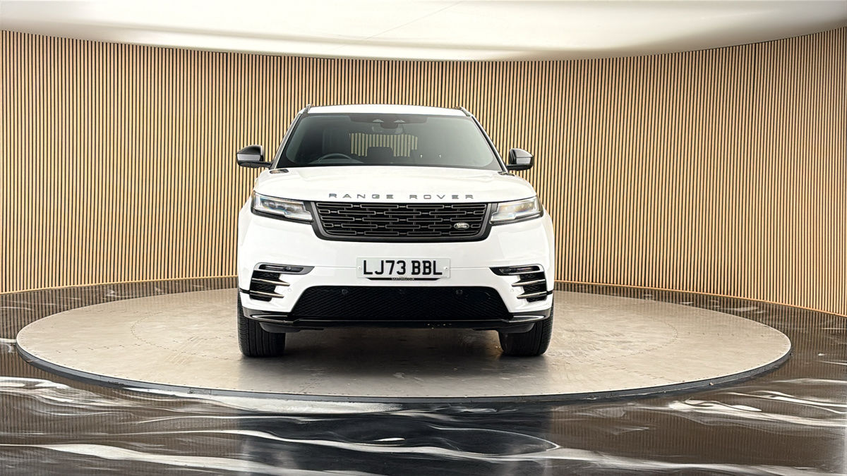 More views of Land Rover Range Rover Velar