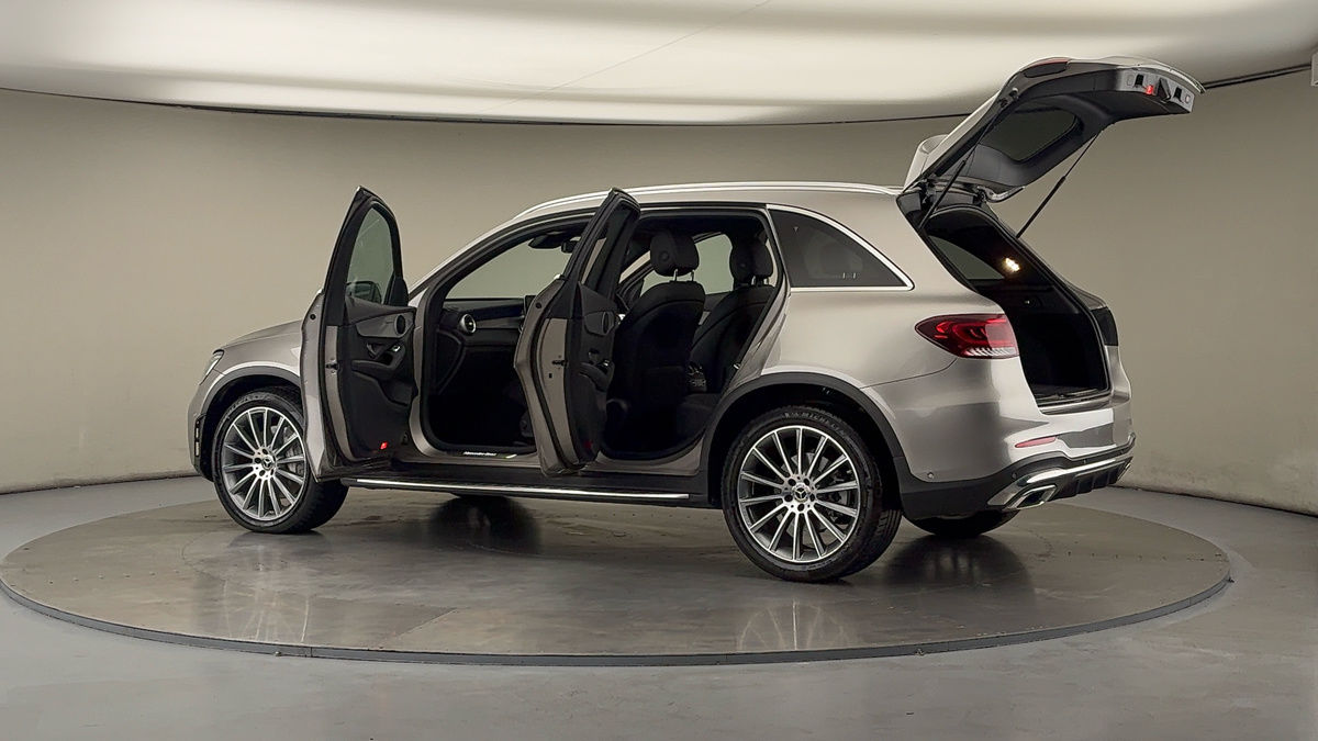 More views of Mercedes-Benz GLC