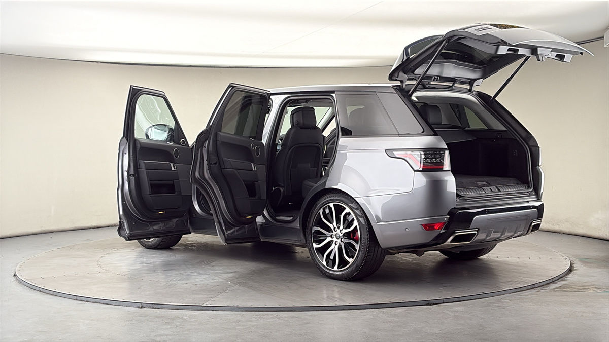 More views of Land Rover Range Rover Sport