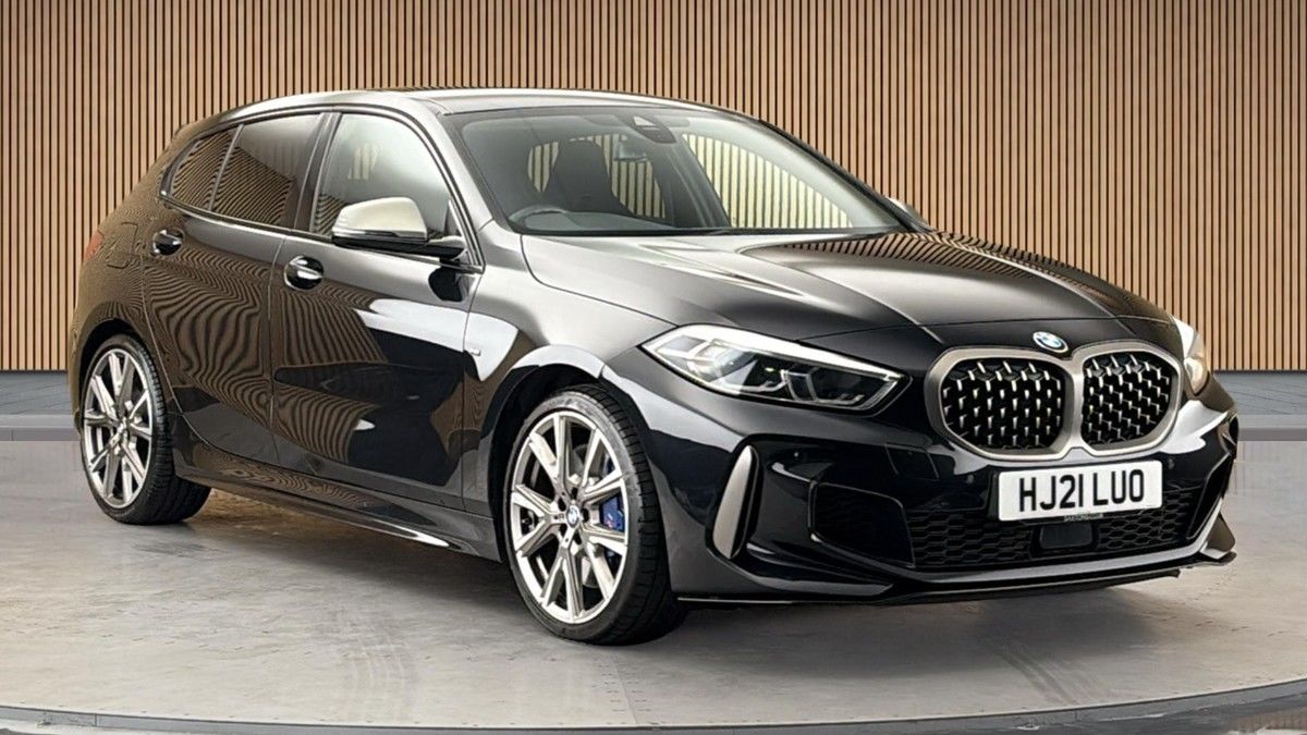 BMW 1 Series Sticky Header Image