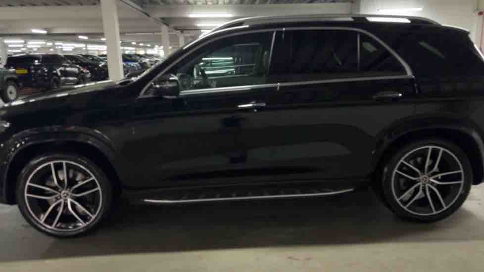 More views of Mercedes-Benz GLE