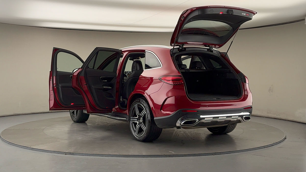 Mercedes-Benz GLC Image 23