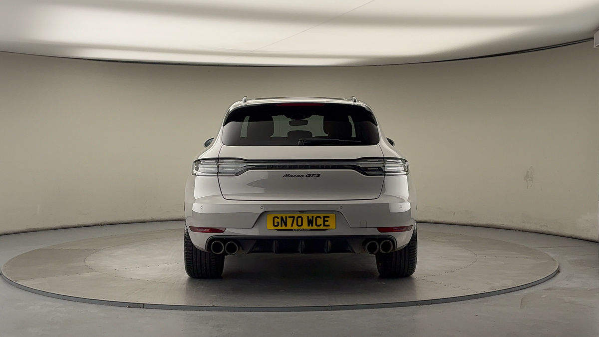 Porsche Macan Image 4