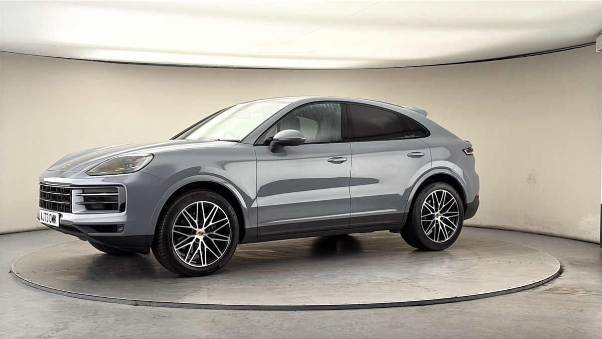 More views of Porsche Cayenne