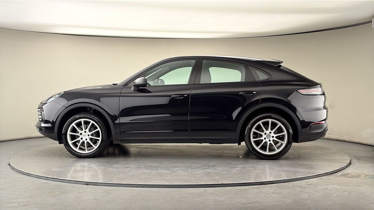 More views of Porsche Cayenne