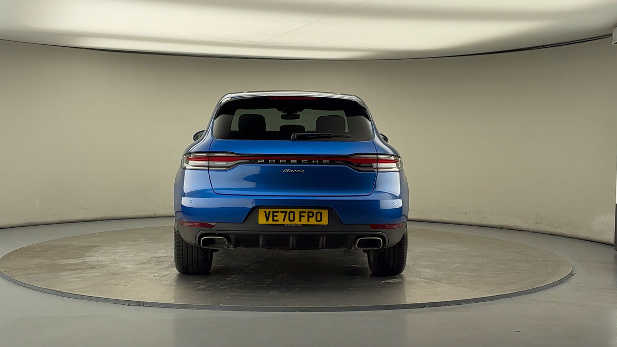 Porsche Macan Image 4