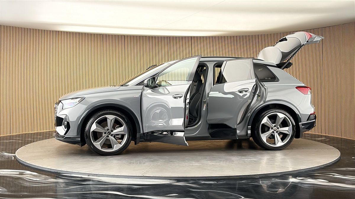 More views of Audi Q4 e-tron