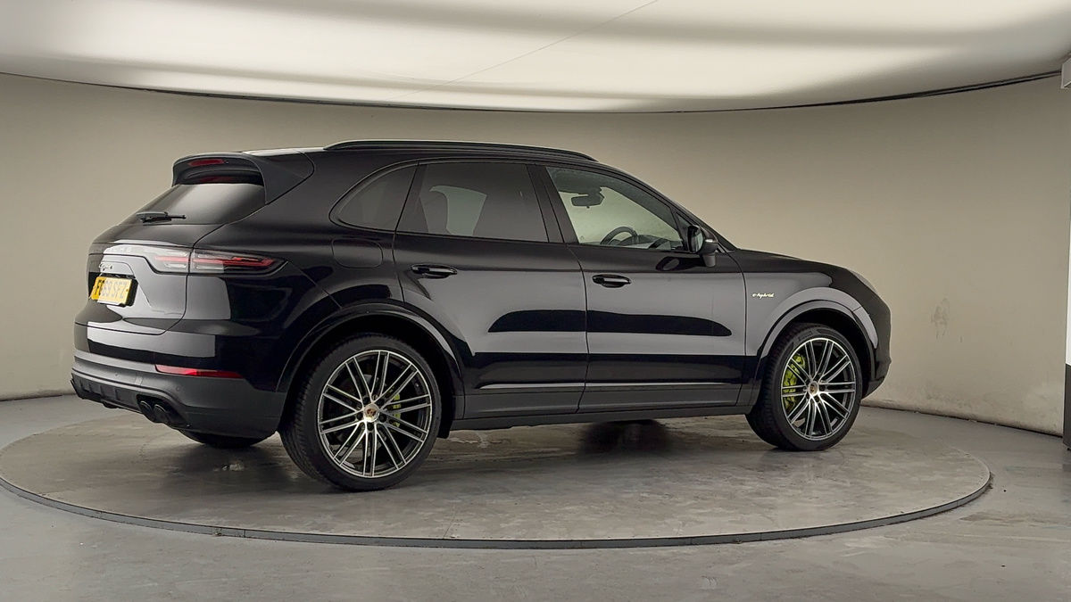 More views of Porsche Cayenne