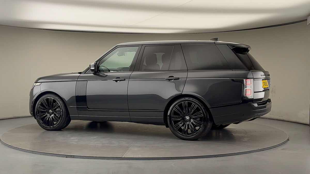 More views of Land Rover Range Rover