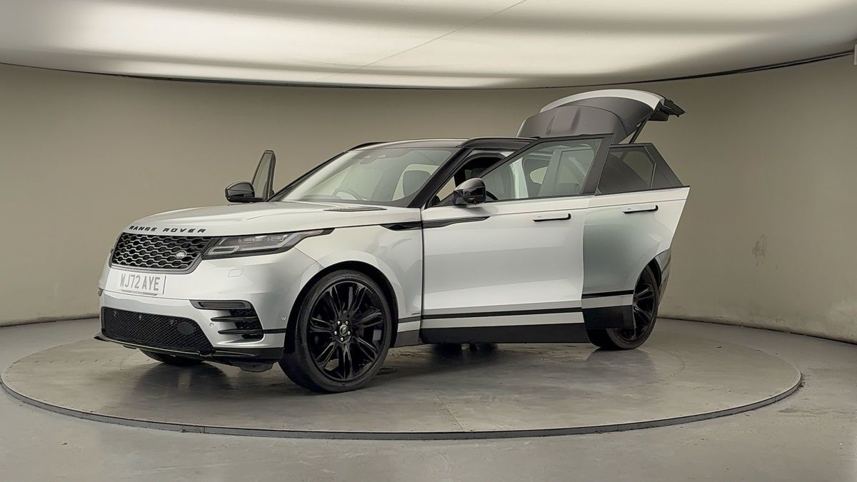 Land Rover Range Rover Velar Image 22