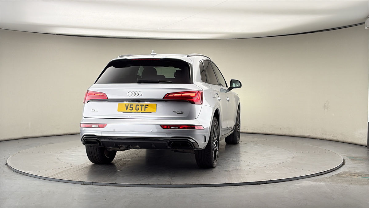 More views of Audi Q5