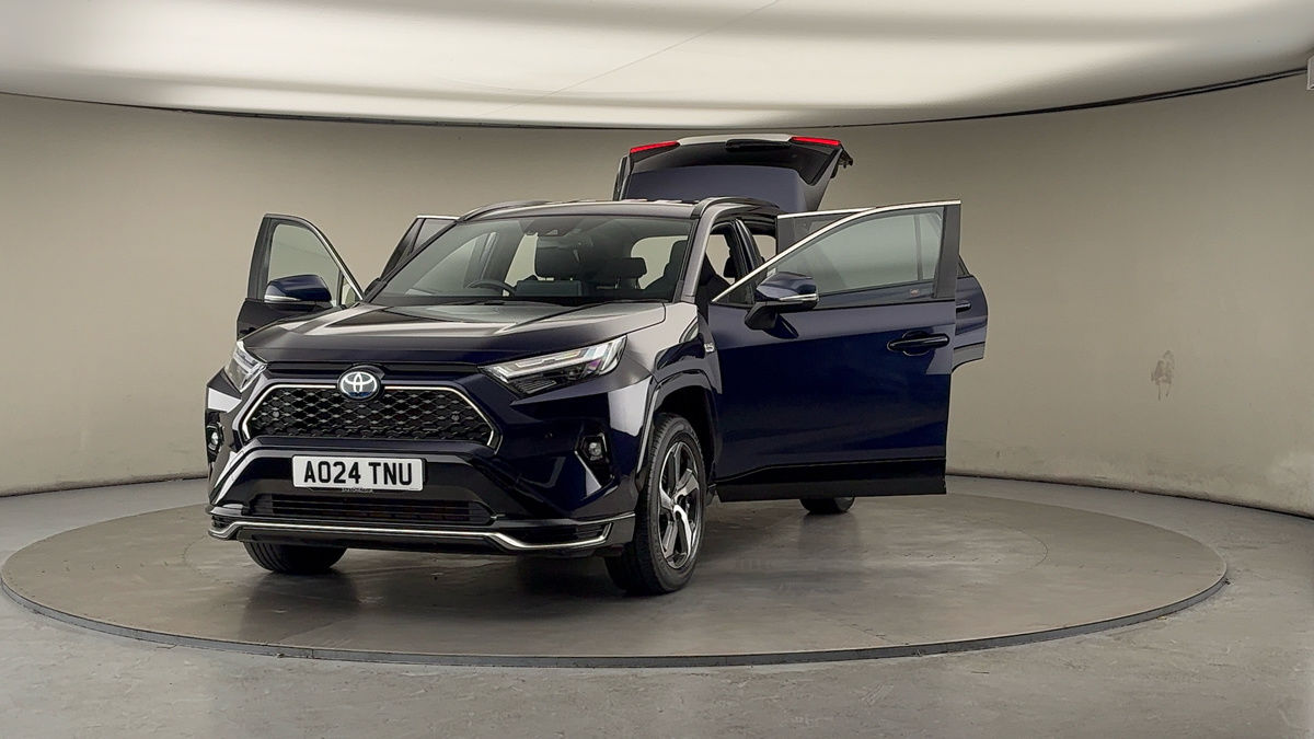 More views of Toyota RAV4