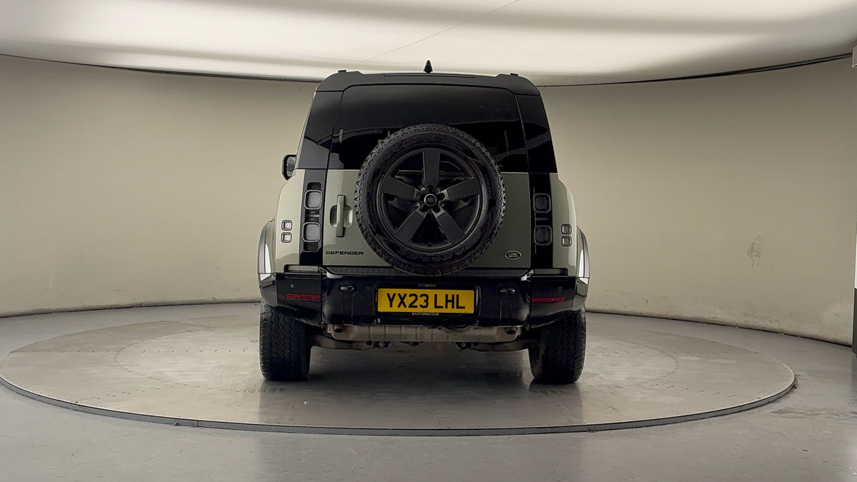 More views of Land Rover Defender 110