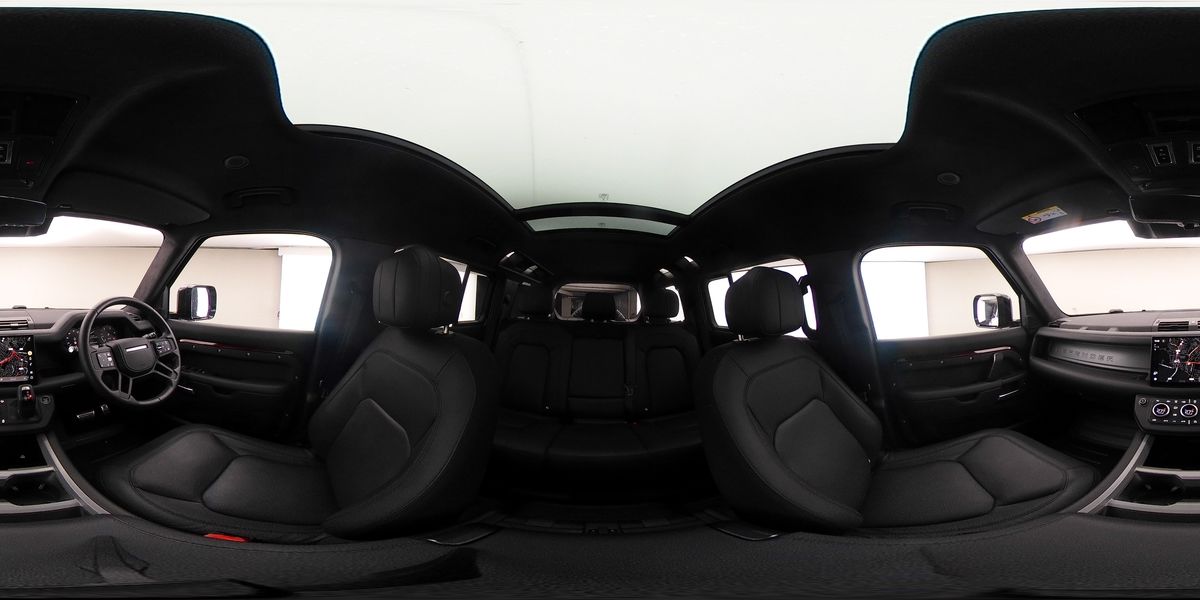 More views of Land Rover Defender 110