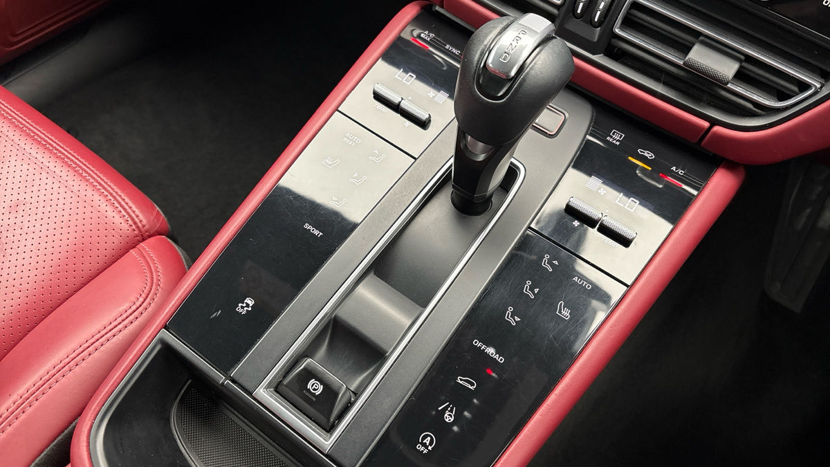 Porsche Macan Image 6