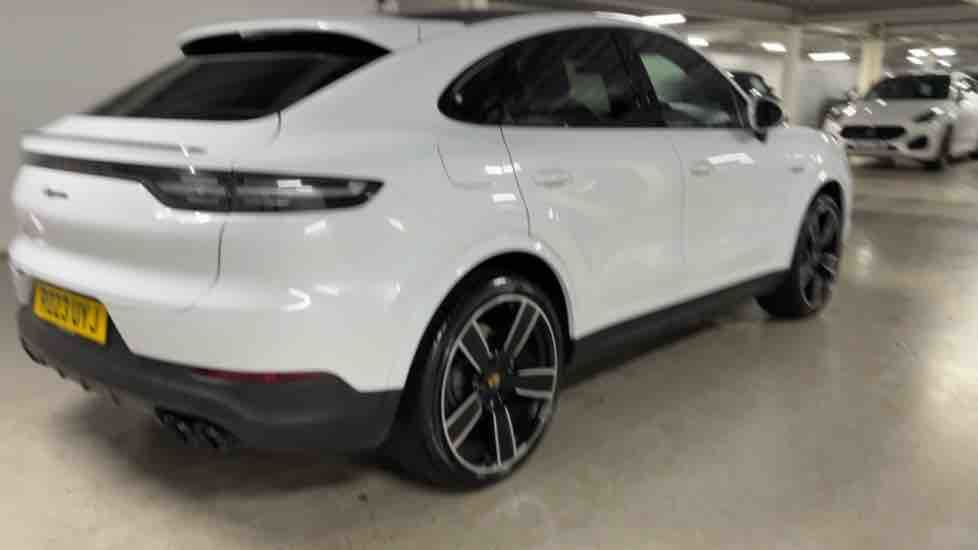 More views of Porsche Cayenne