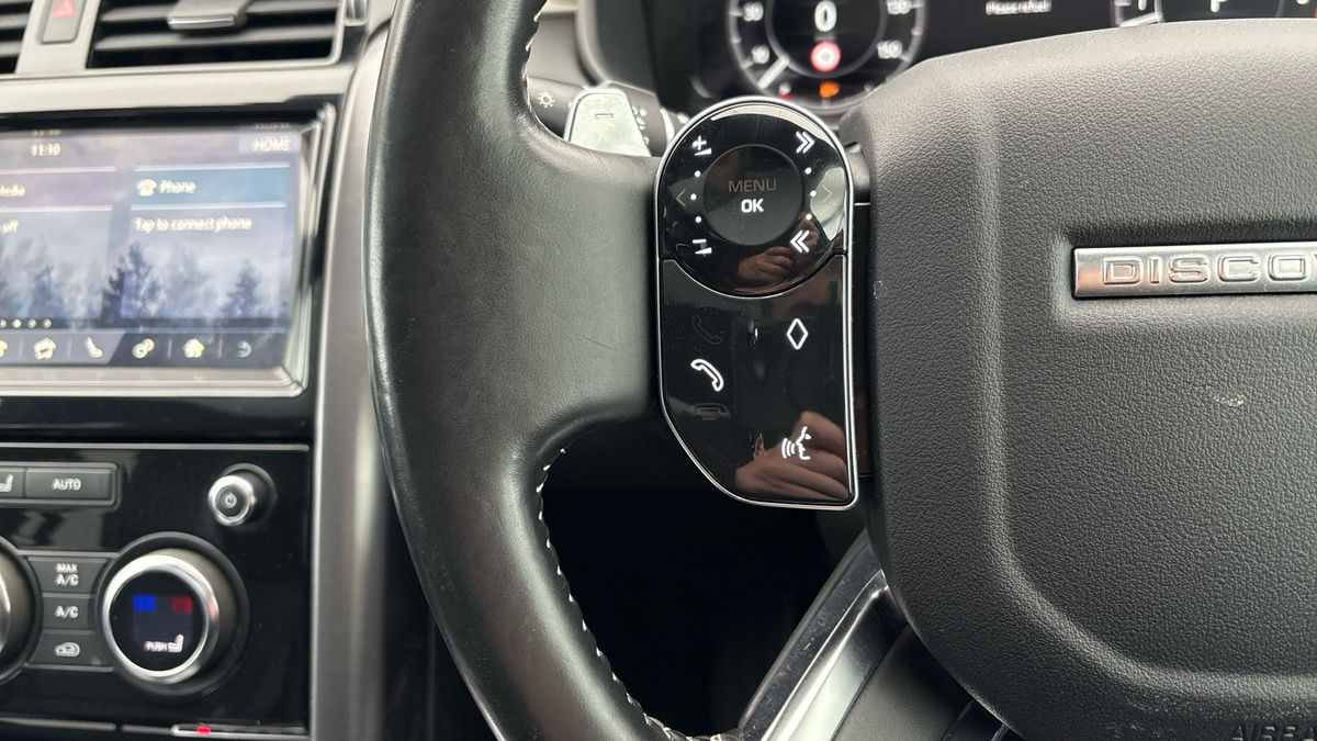 Land Rover Discovery Image 13