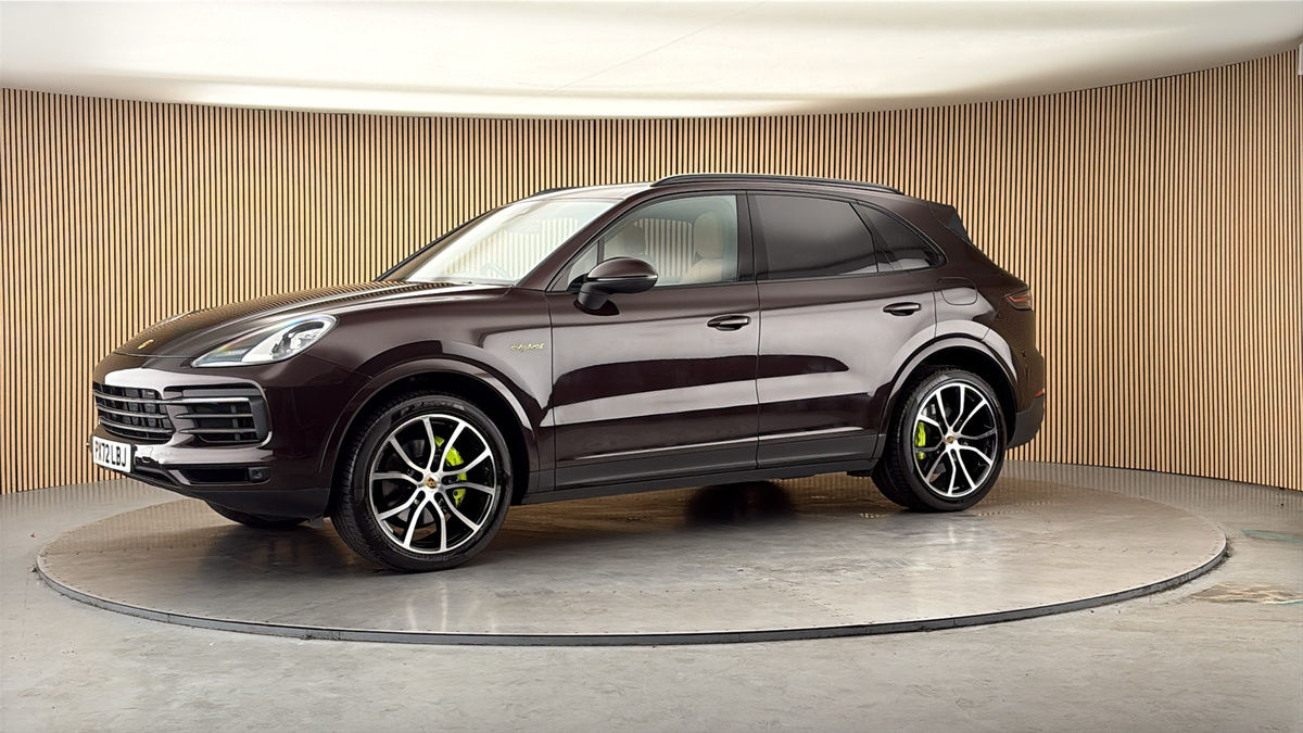 More views of Porsche Cayenne