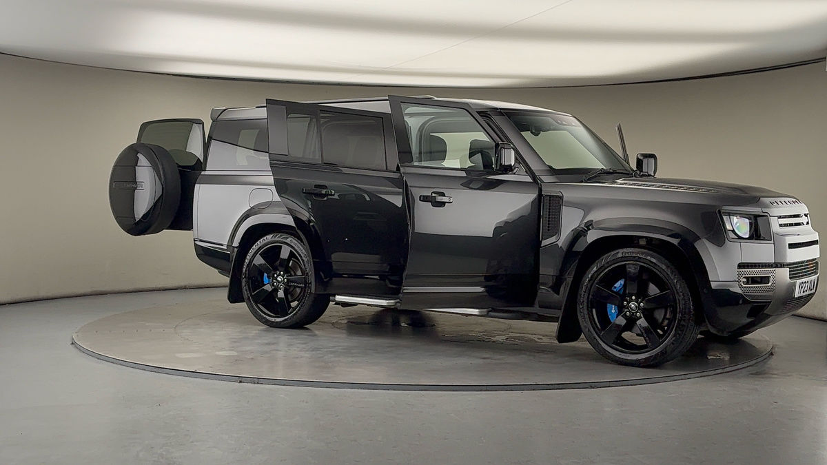 More views of Land Rover Defender 130