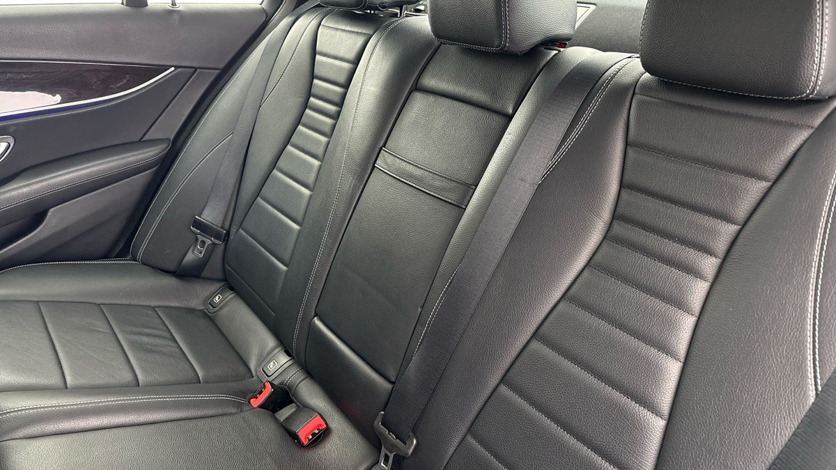 Mercedes-Benz E Class Image 8