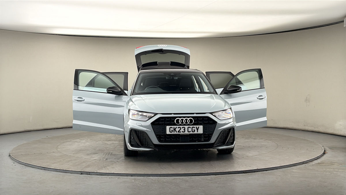 More views of Audi A1