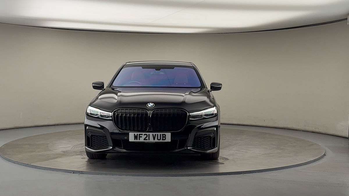 BMW 7 Series Image 3