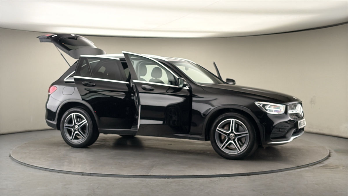 More views of Mercedes-Benz GLC