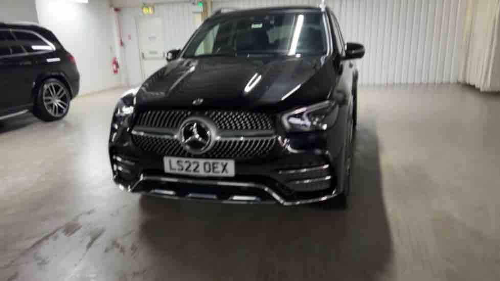 More views of Mercedes-Benz GLE