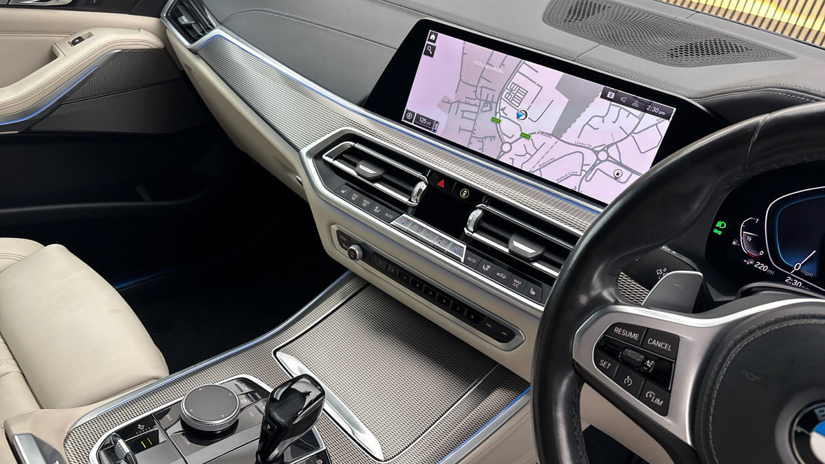 BMW X5 Image 18