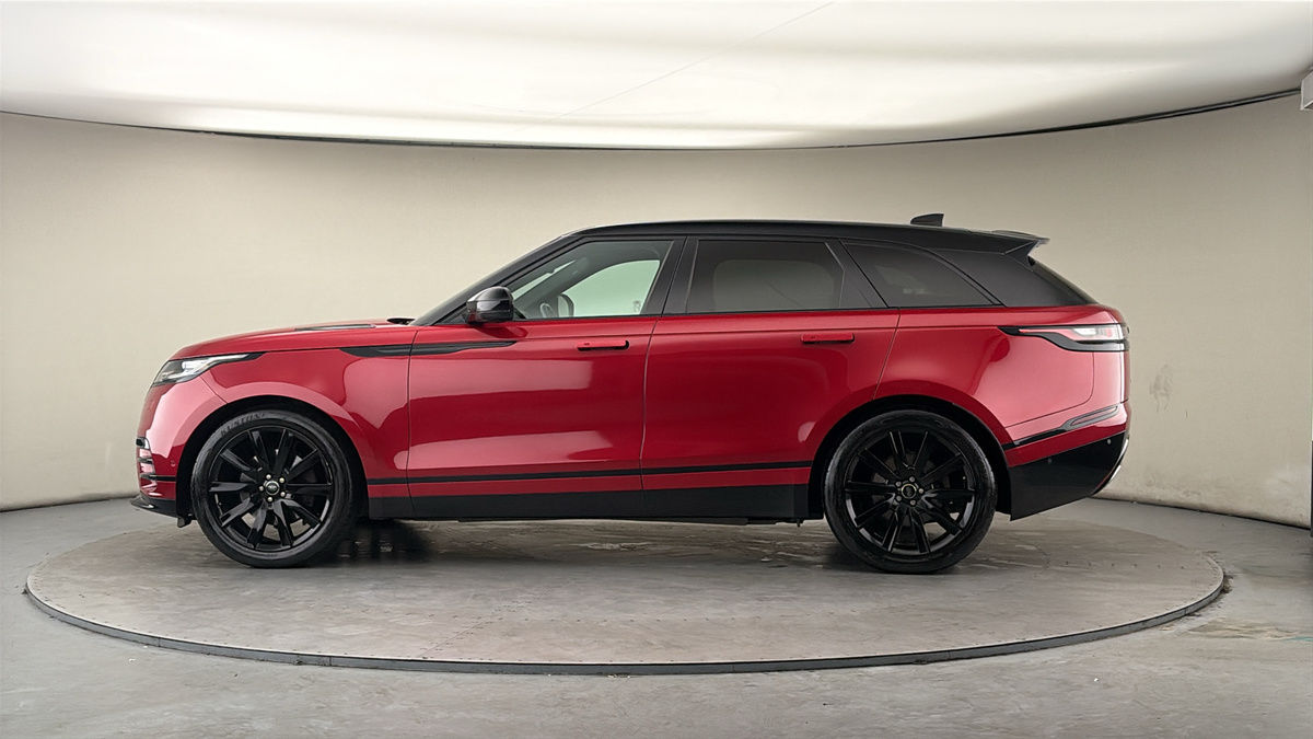 More views of Land Rover Range Rover Velar