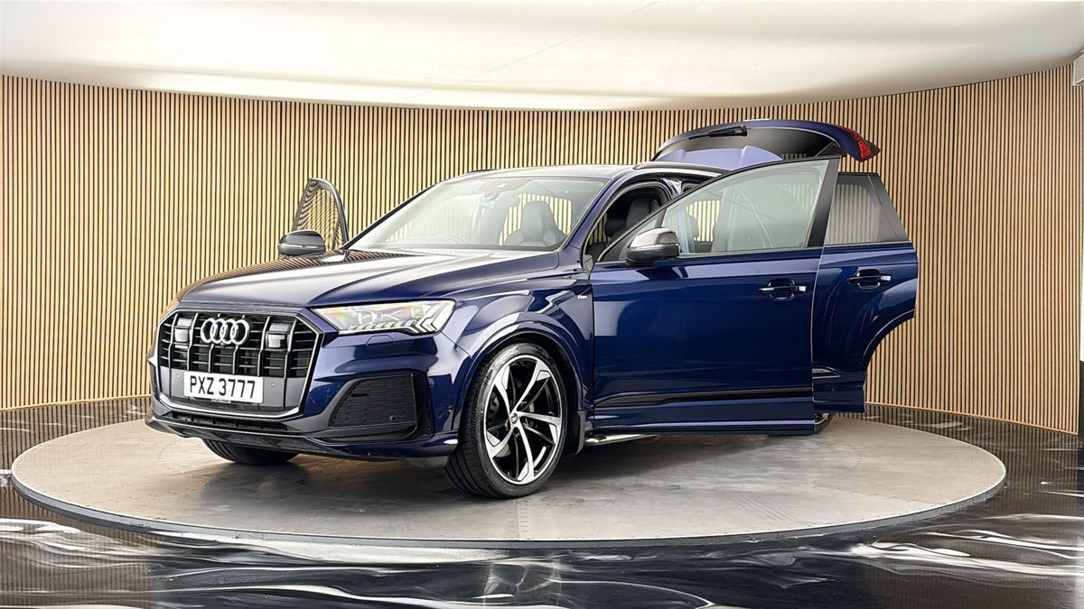 More views of Audi Q7