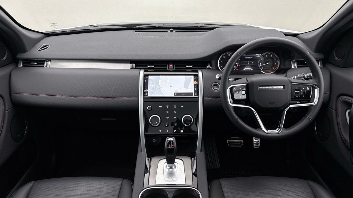 Land Rover Discovery Sport Image 12