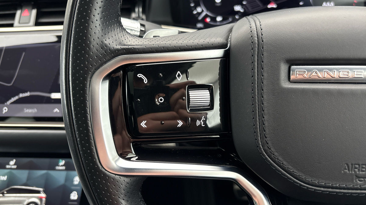 Land Rover Range Rover Evoque Image 13