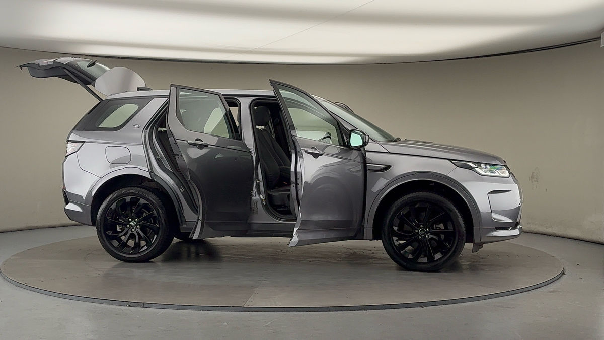 More views of Land Rover Discovery Sport
