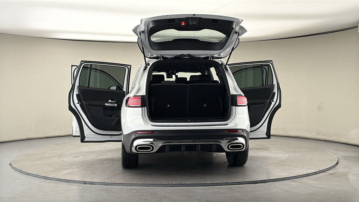 More views of Mercedes-Benz GLB