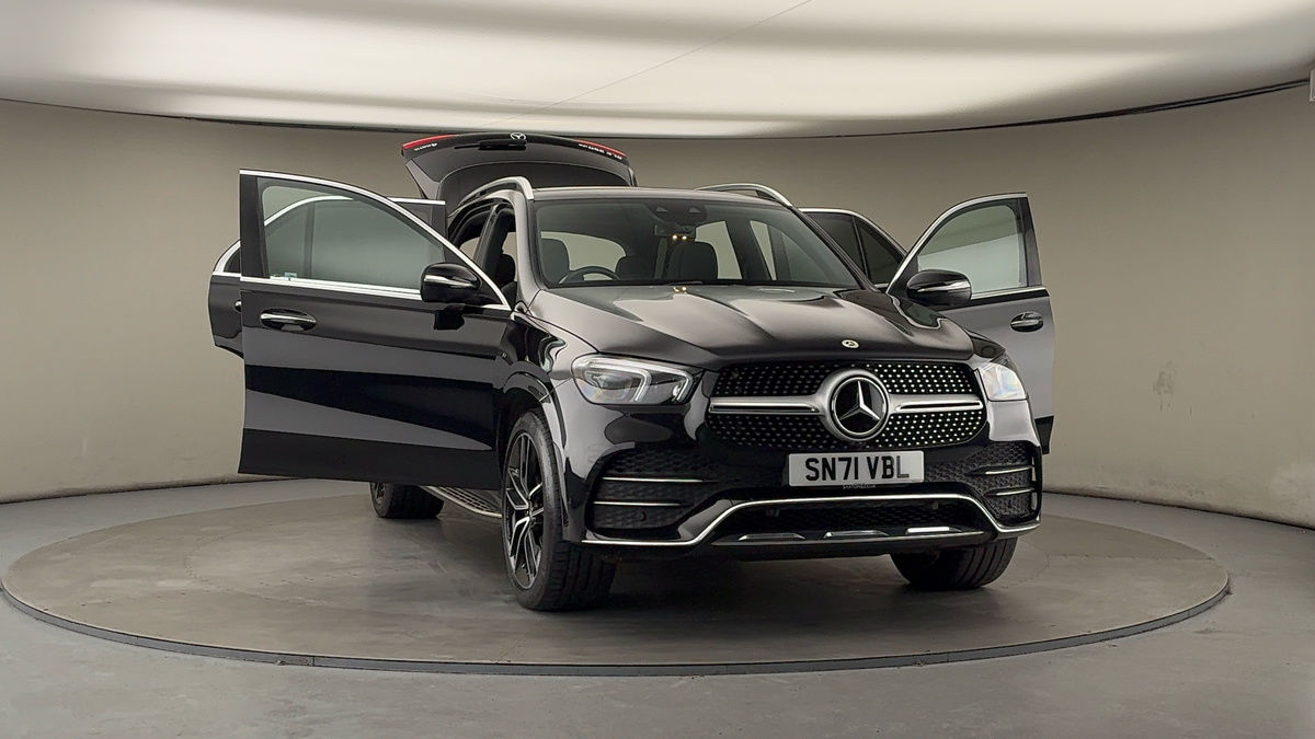 More views of Mercedes-Benz GLE