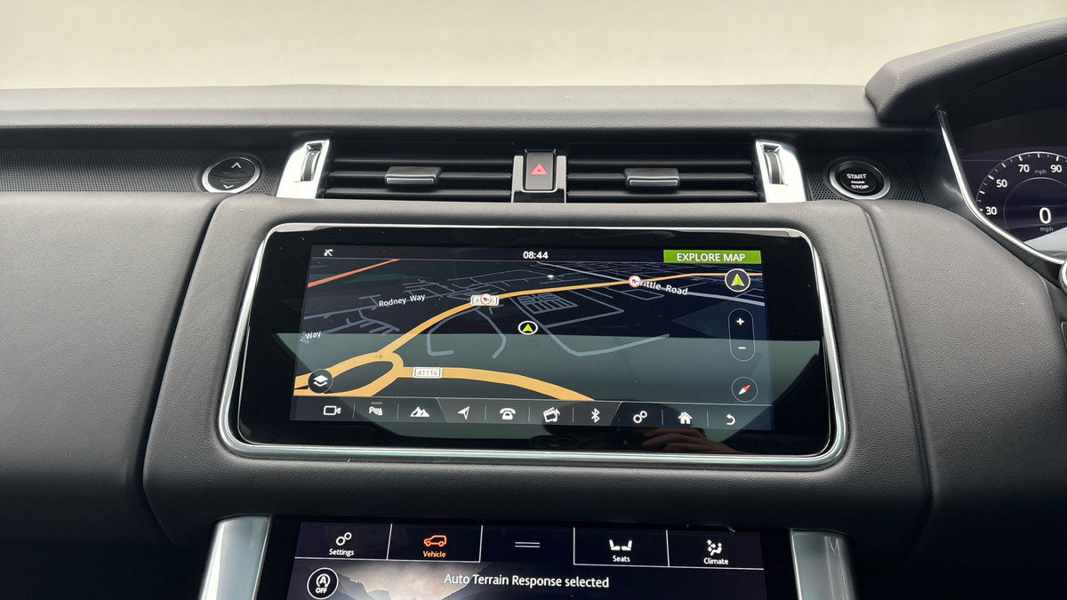 Land Rover Range Rover Sport Image 17