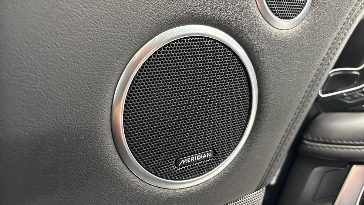 Land Rover Range Rover Image 25