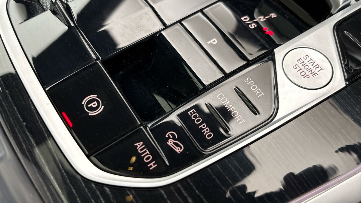 BMW X7 Image 31